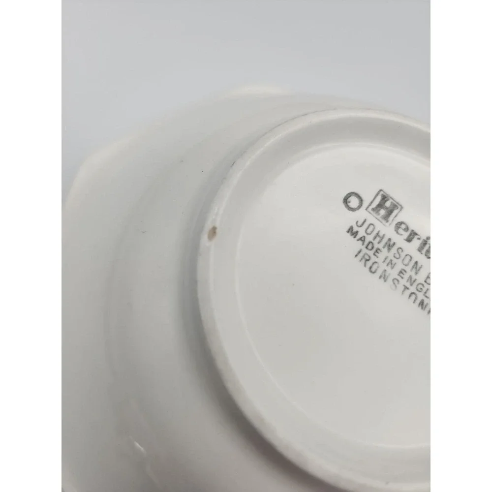 Set Of 2 Johnson Brothers Heritage White Soup Cereal Bowls Octagon 6.75